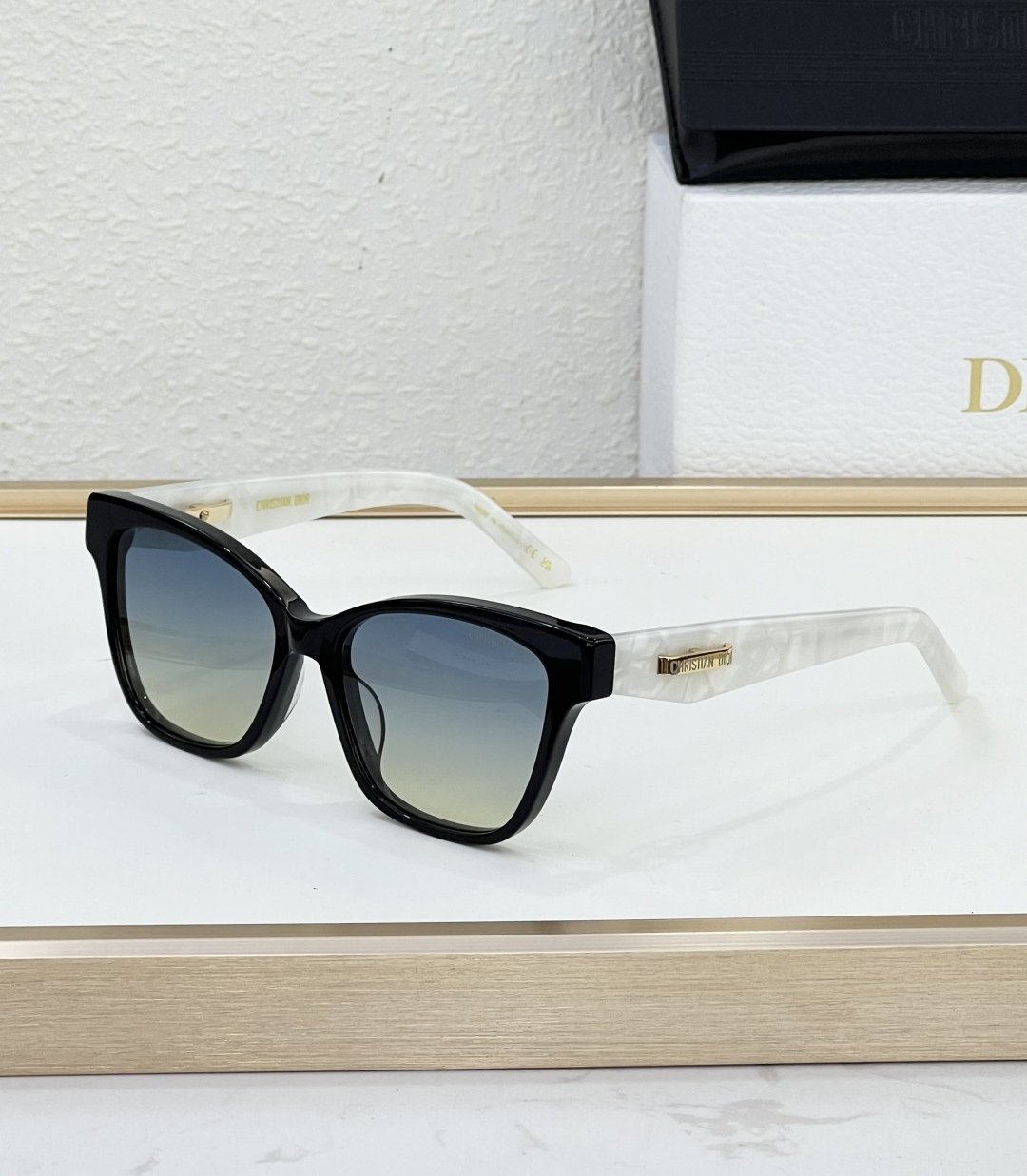Dior Glasses #132