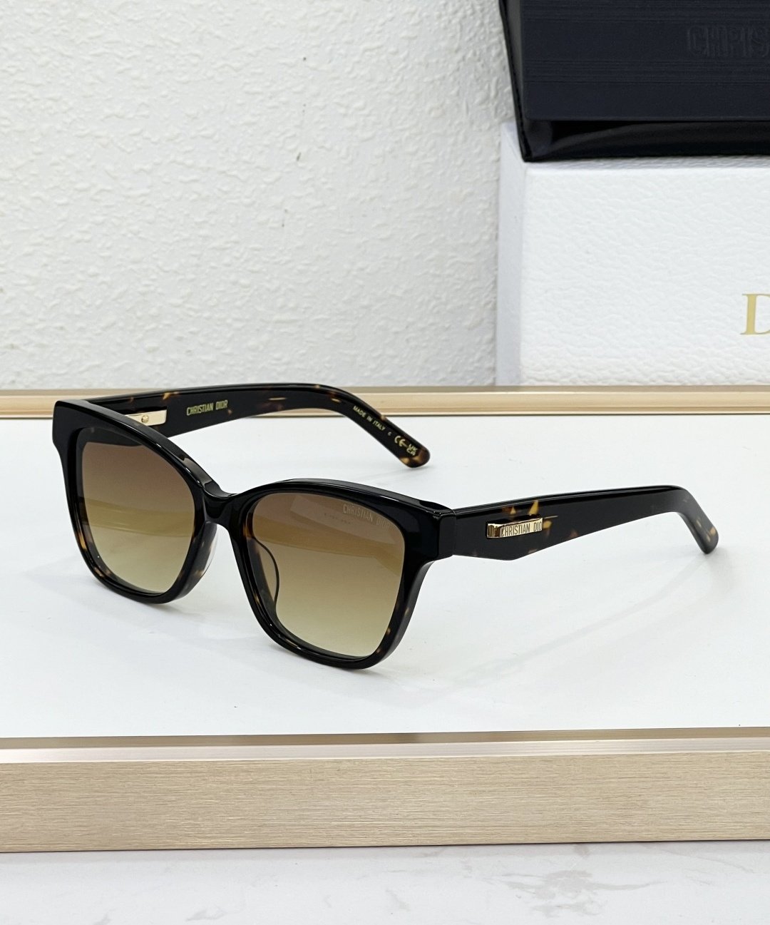 Dior Glasses #136