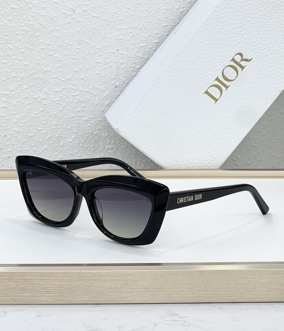 Dior Glasses #197